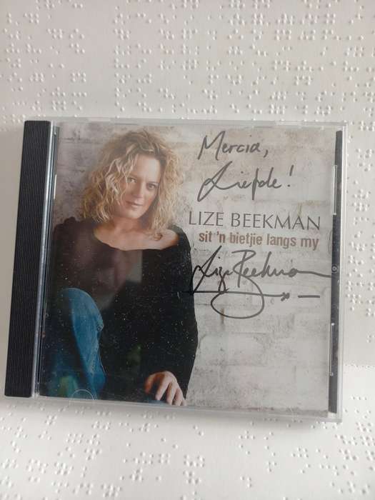 CD - Lize Beekman sit n bietjie langs my - autographed