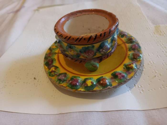Ornament - saucer and bowl - saucer has a crack