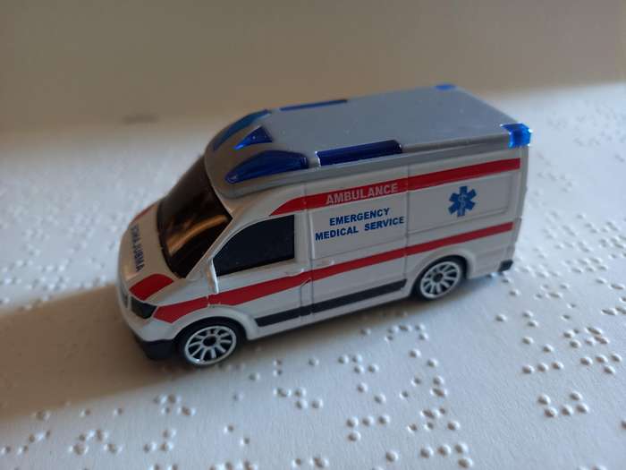 Majorette Volkswagen Crafter Ambulance