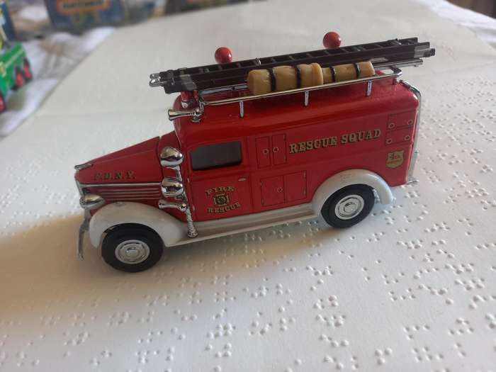 Matchbox Models of Yesteryear GMC FDNY Rescue Squad