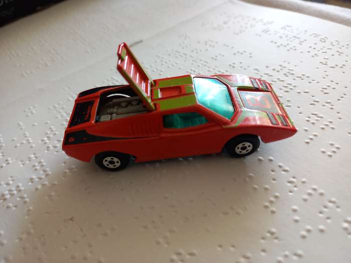 Matchbox Streakers Lamborghini Countach