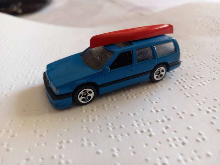 Custom Hotwheels Volvo 850 sw