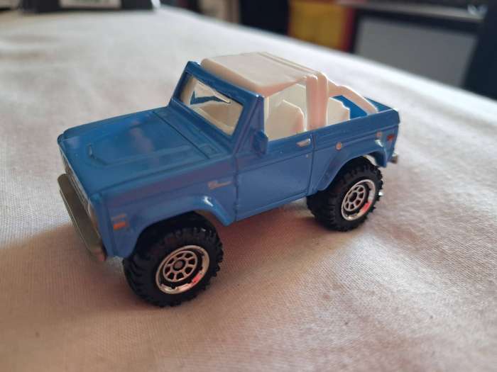 Matchbox Top Gun Ford Bronco
