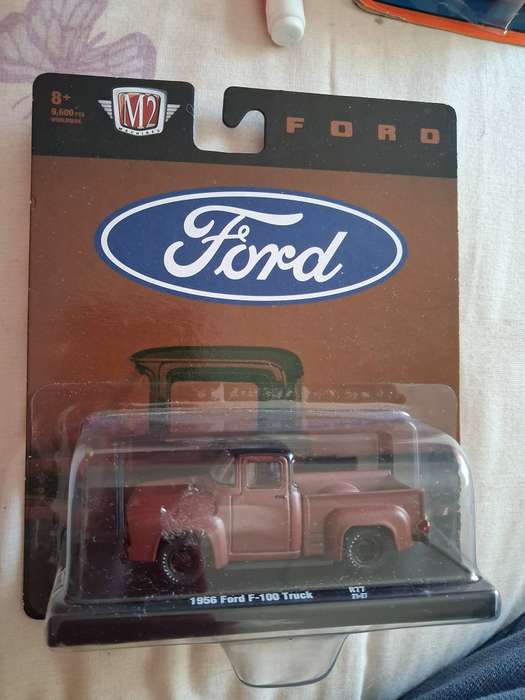 M2 Machines 1956 Ford Truck