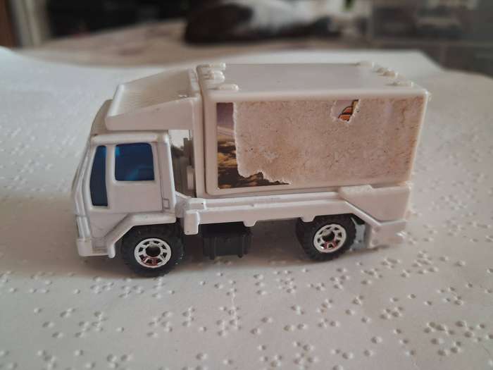 Matchbox Ford Airport Scissors truck