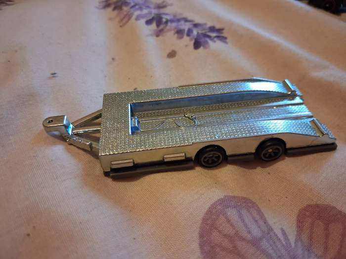 Hotwheels Premium Car Trailer