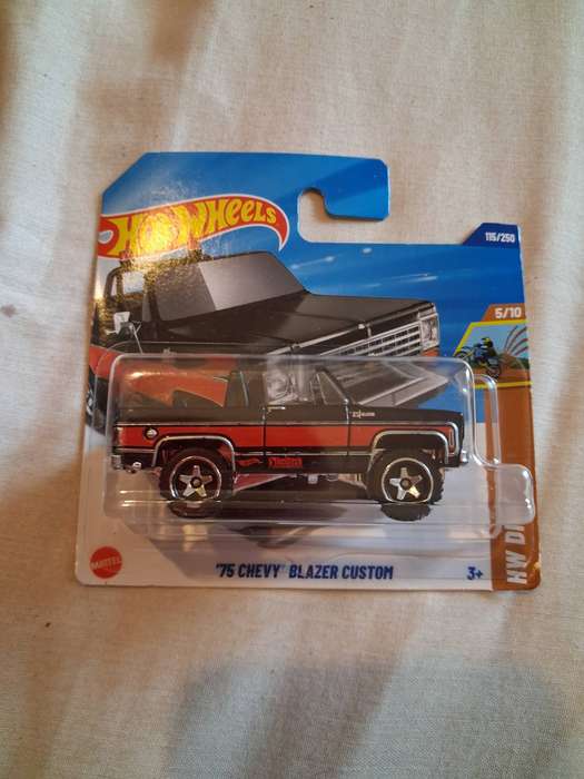 Hotwheels 1975 Chevy Blazer Custom