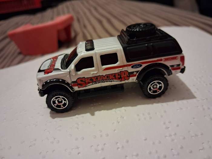 Matchbox Ford - Skyjackers