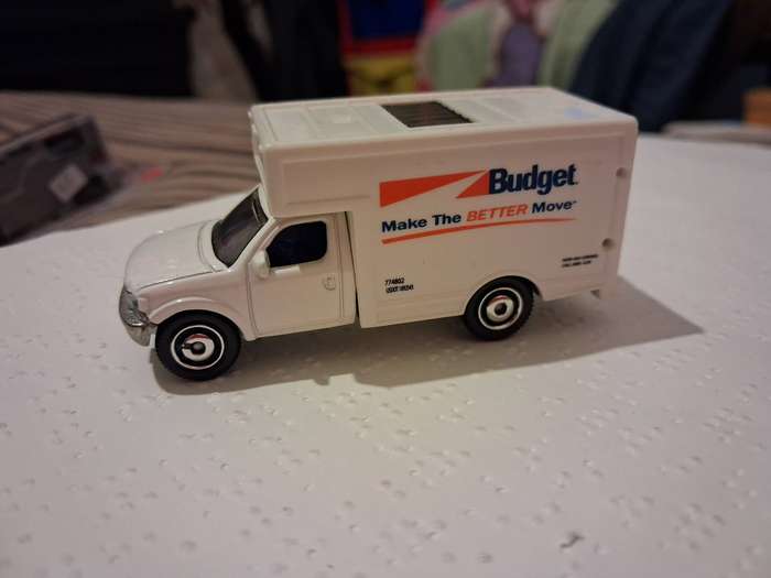 Matchbox Ford Courier