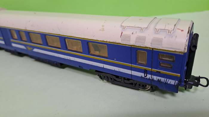 LIMA SAR Blue Train Baggage Couch HO Scale UNBOXED
