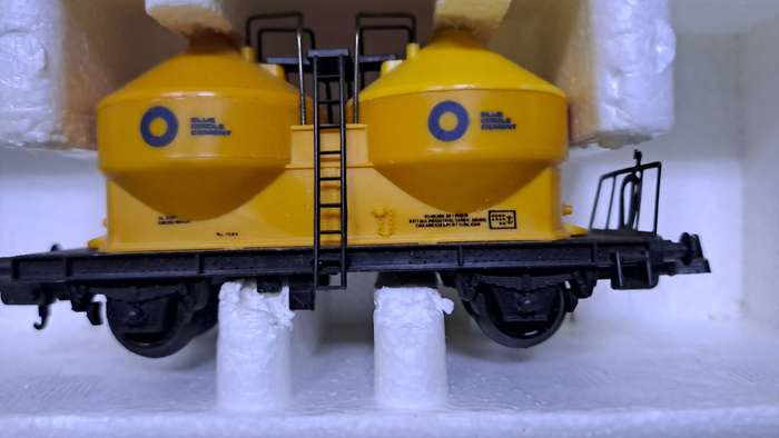 LIMA SAR Train Set (Locomotive with 7 goods wagons) BOXED
