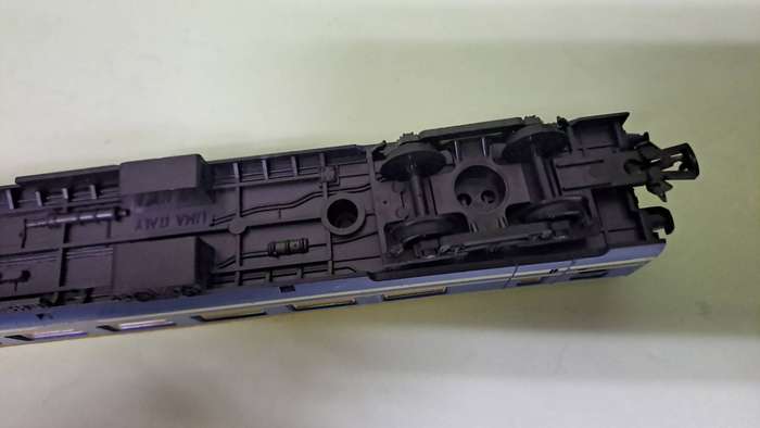LIMA SAR Blue Train Couch HO Scale UNBOXED