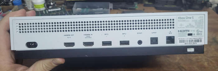 XBox One S 1TB