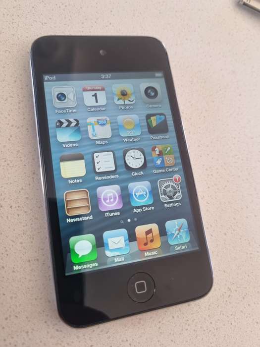 iPod Touch 16gb. 4th Generation.  In perfect working order.