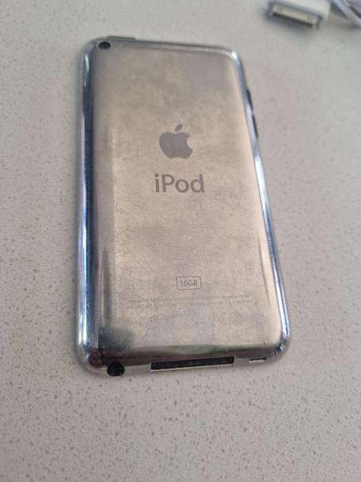 iPod Touch 16gb. 4th Generation.  In perfect working order.