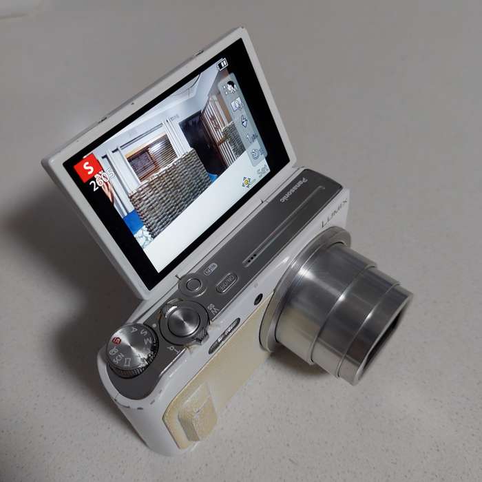 Panasonic Lumix digital camera DMC-TZ57 (16 m/pixel, 20 x optical zoom, HD video, WIFI etc)
