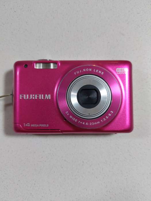 FujiFilm FinePix digital camera JX500 (14 m/pixel, 5 x optical zoom, HD video recording)