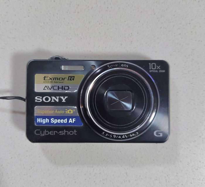 Sony Cybershot digital camera DSC-WX100 (18.2 m/pixel, 10 x optical zoom, Full HD video recording)