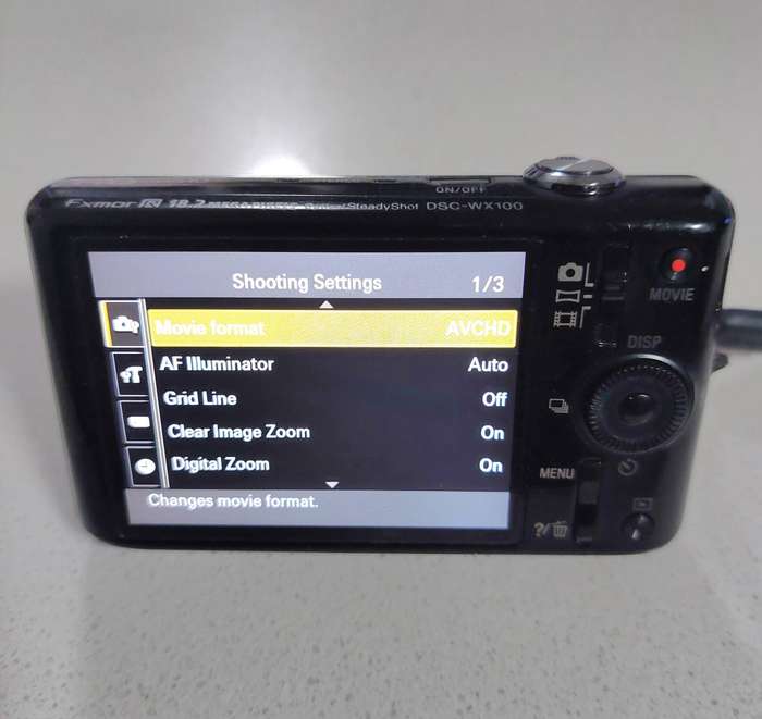 Sony Cybershot digital camera DSC-WX100 (18.2 m/pixel, 10 x optical zoom, Full HD video recording)