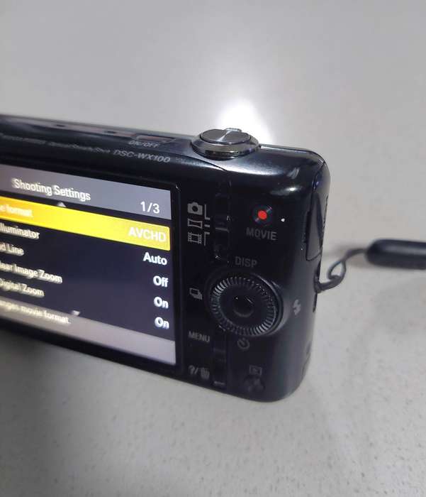 Sony Cybershot digital camera DSC-WX100 (18.2 m/pixel, 10 x optical zoom, Full HD video recording)