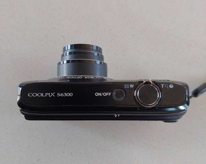 Nikon CoolPix digital camera S6300 (16 m/pixel, 10 x optical zoom, Full HD video recording)