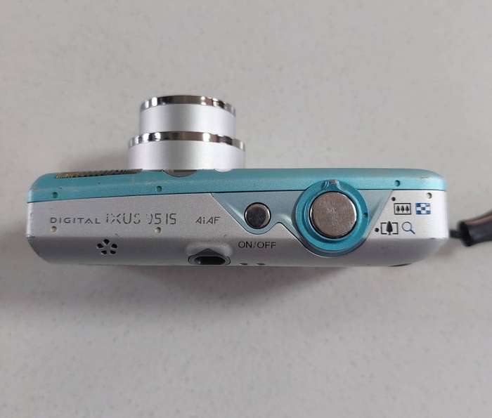 Canon IXUS digital camera 95 IS (10 m/pixel, 3 optical zoom, video recording)