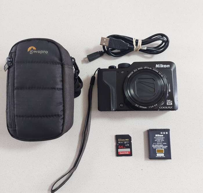 Nikon CoolPix digital camera A1000
