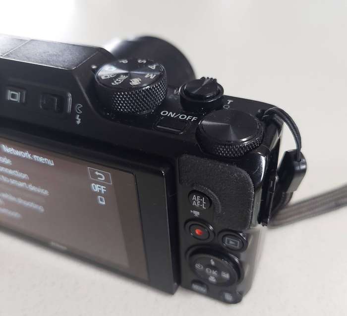 Nikon CoolPix digital camera A1000