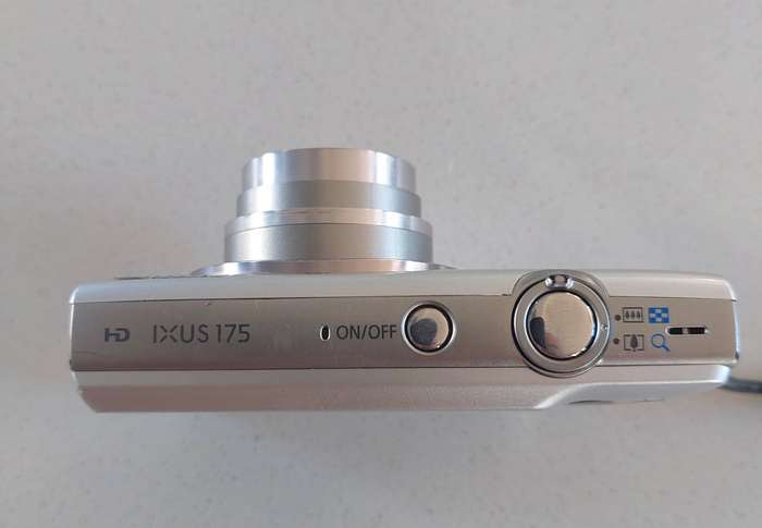 Canon IXUS digital camera 175 (20 m/pixel, 8 x optical zoom, HD video)