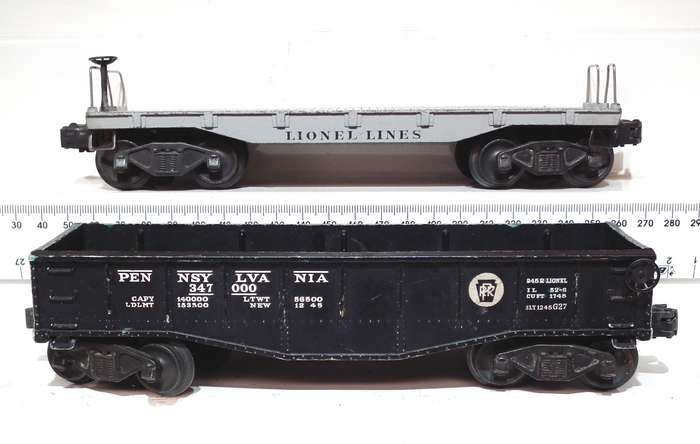 LIONEL O: Pots-War Flat Car + Pennsylvania Gondola in Fair Used condition(USA)