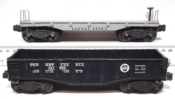 LIONEL O: Pots-War Flat Car + Pennsylvania Gondola in Fair Used condition(USA)