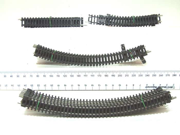 PECO N: This Nickel Silver Mixed Track Lot is in Good Used Condition.(England)