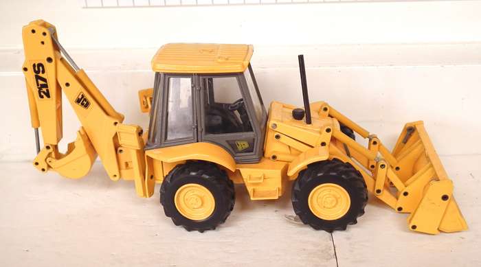 JADJ 1:35: Detailed  JCB 217S Digger Loader in Good Un-Boxed Used Condition.