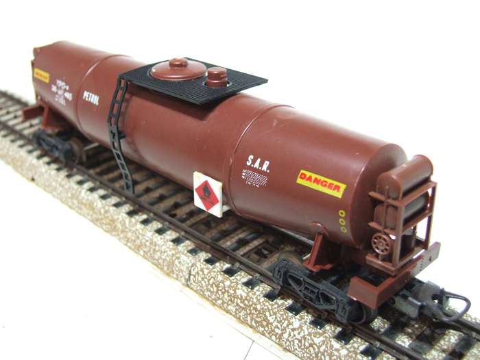 LIMA HO: SAR FDX Petrol Tanker Wagon in Very Good Boxed Condition (Italy)