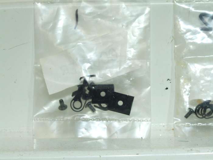 HOOK HORN HO: 3x Sets of Couplings in like New Packaged Condition for Parts.