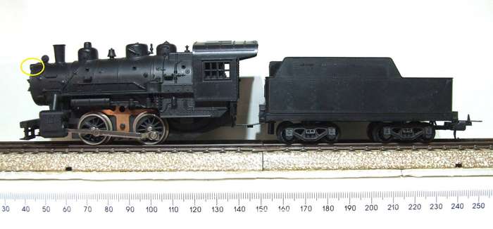 LIMA HO:  Unmarked Locomotive with Water Tender in Fair, Un-boxed and Used Condition(Italy)