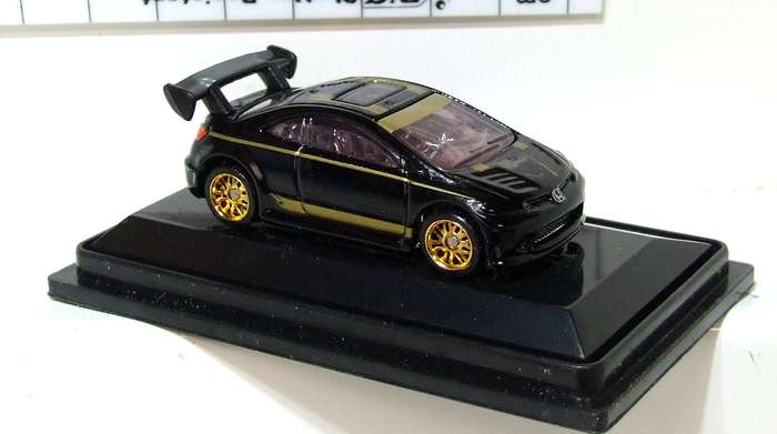HOT WHEELS HO: Highly Detailed HONDA CIVIC Si  in Like New Boxed Condition.