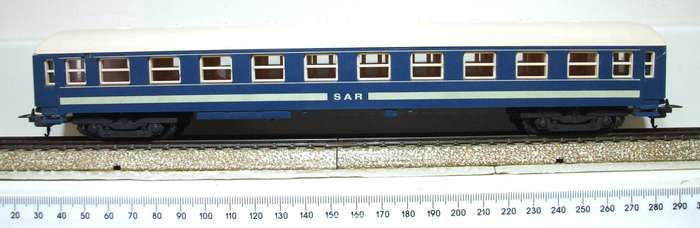 LIMA HO: SAR/SAS Blue Train Passenger Coach in Fair, Repaired Un-Boxed condition(Italy)