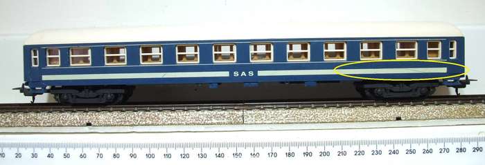 LIMA HO: SAR/SAS Blue Train Passenger Coach in Fair, Repaired Un-Boxed condition(Italy)