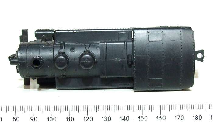 LIMA HO: Unmarked  European Style Tank Locomotive in Fair, Un-boxed and Used Condition(Italy)