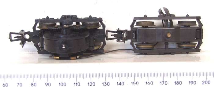 LIMA HO: SAR E5 Loco Power Bogies with Low Gearing Configuration in Good Condition for Parts.(Italy)