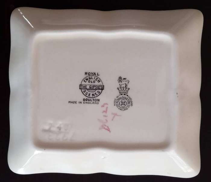 Royal Doulton Pair of Gipsies rectangular plates
