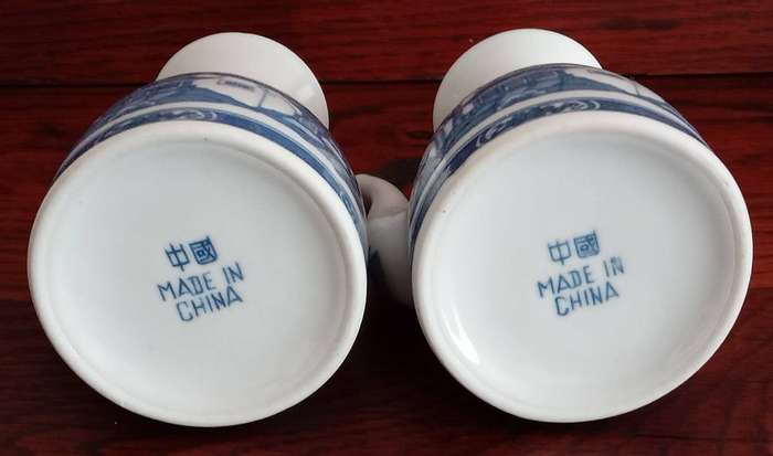 Chinese dinner service Jandgezhen porcelain Blue and White rice grain and Canton Blue Willow pattern