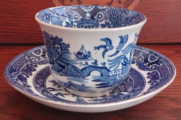 Duo of Burleigh Ware, Willow Pattern Blue and White.