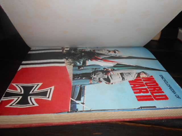 Encyclopedia of World War II - General Editor: John Keegan illus 1981