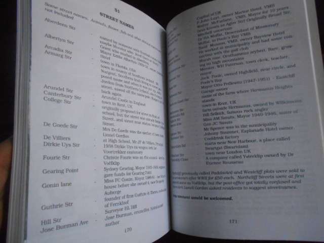 HERMANUS STORIES 1 -  (Anecdotes)  SJ DU TOIT 2001