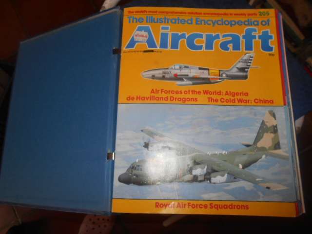 Illustrated Encyclopedia Aircraft Magazines Orbis  12 Binders  out of set of 18 binders