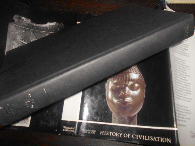 Roland Oliver - The African Experience - History of Civilisation - Weidenfeld & Nicolson 1991 hardba