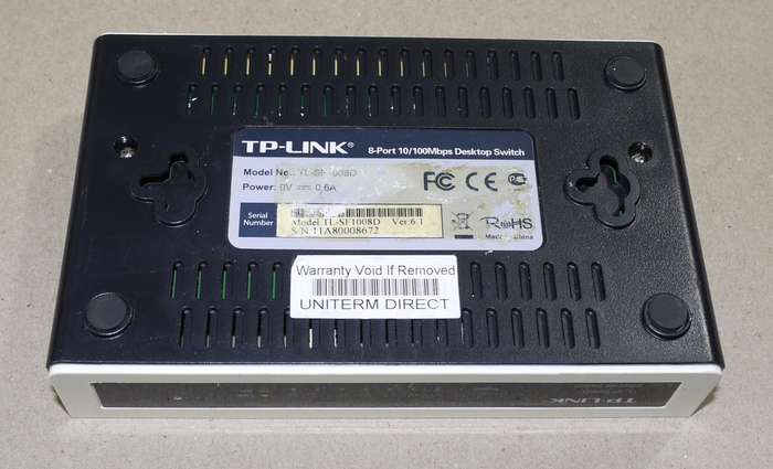 TP-Link TL-SF1008D 8 Port Fast Ethernet Desktop Switch With AC Adapter
