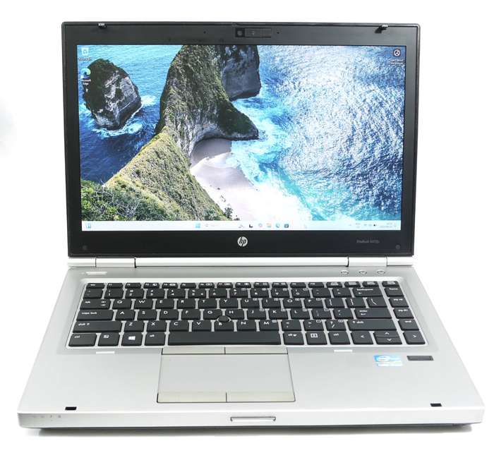 HP EliteBook 8470p Laptop -  i7 3520M @ 2.90GHz, 8GB RAM 500GB HDD, AMD Radeon HD 7500M/7600M Series